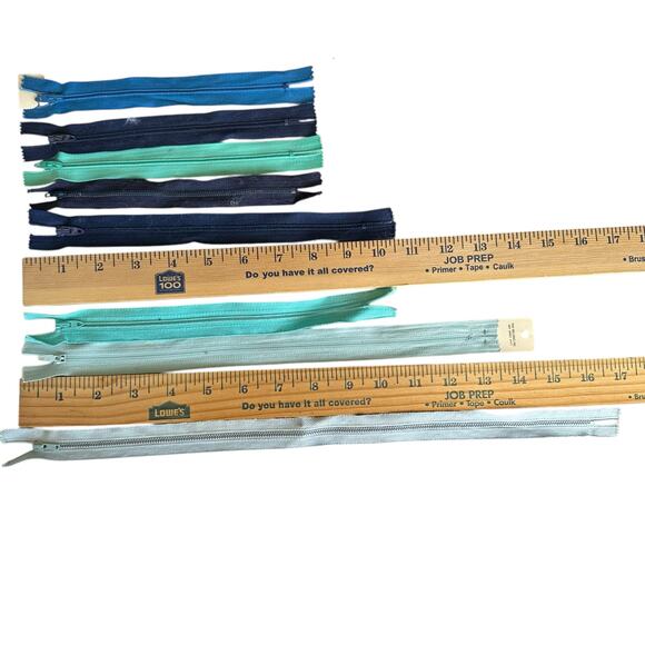 Vintage Blue Zippers LOT of 21 Various Styles and Sizes - Picture 5 of 8